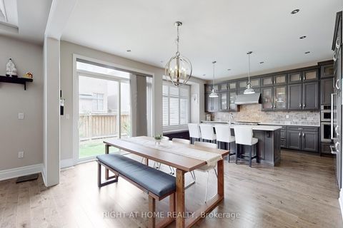 Photo 21 at 421 Ginger Gate N, GO Glenorchy, Oakville