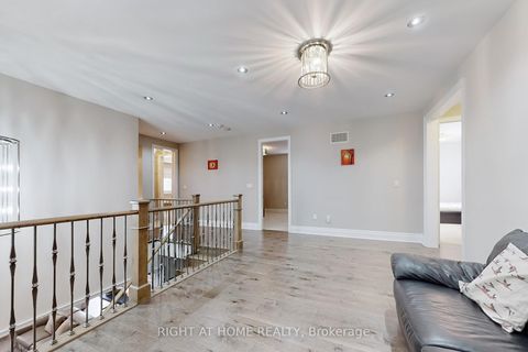 Photo 29 at 421 Ginger Gate N, GO Glenorchy, Oakville