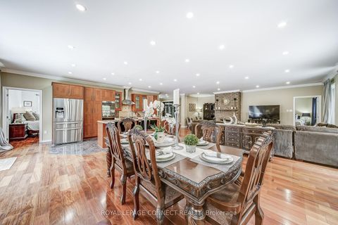 Photo 11 at 46 Alexander Boulevard, Sutton & Jackson's Point, Georgina