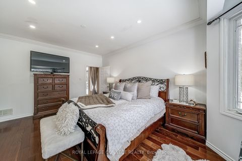 Photo 15 at 46 Alexander Boulevard, Sutton & Jackson's Point, Georgina