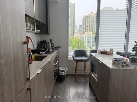 Photo 11 at 407 - 15 Holmes Avenue, Willowdale East, Toronto