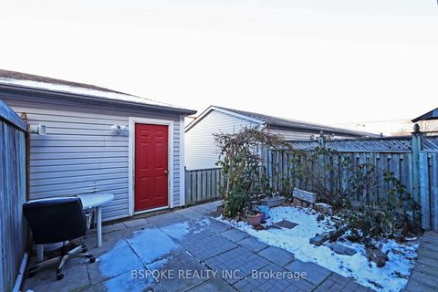 Photo 35 at 2066 St Clair Avenue W, Junction Area, Toronto