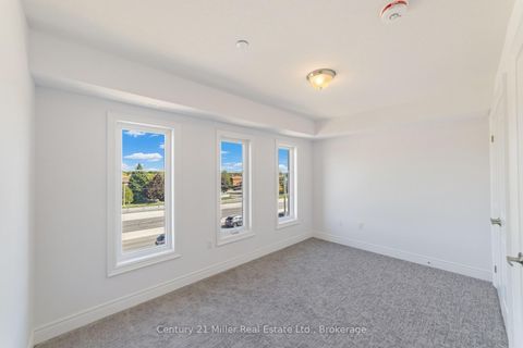 Photo 16 at 43 - 2140 Trafalgar Road, RO River Oaks, Oakville