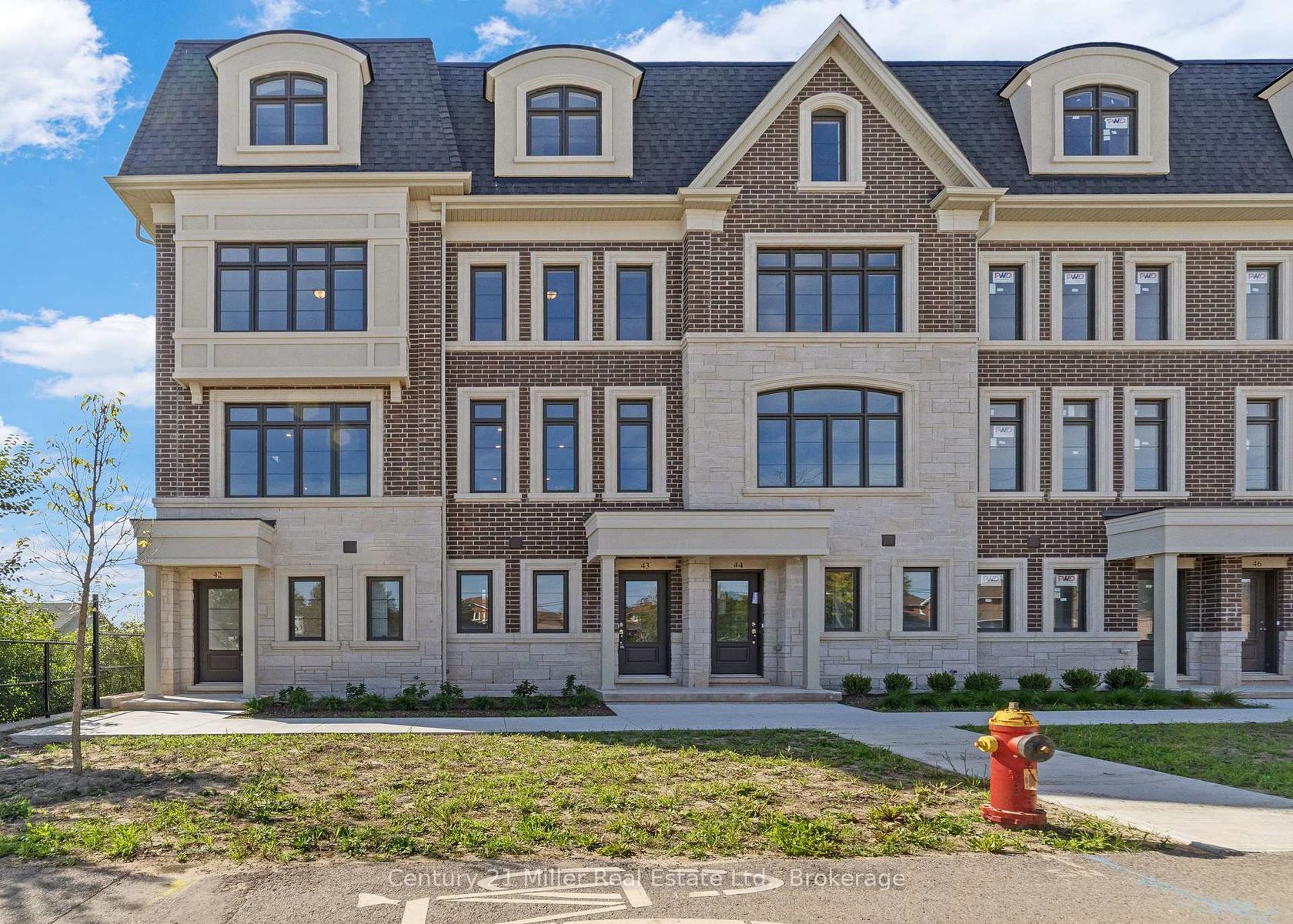 43 - 2140 Trafalgar Road, RO River Oaks, Oakville 