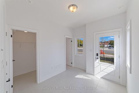 Photo 1 at 42 - 2140 Trafalgar Road, RO River Oaks, Oakville