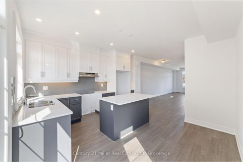 Photo 6 at 42 - 2140 Trafalgar Road, RO River Oaks, Oakville