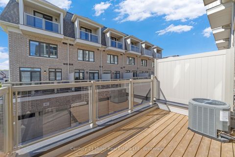 Photo 8 at 42 - 2140 Trafalgar Road, RO River Oaks, Oakville