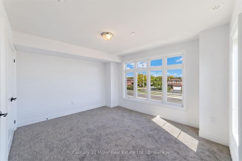 Photo 13 at 42 - 2140 Trafalgar Road, RO River Oaks, Oakville