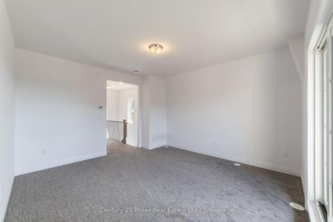 Photo 20 at 42 - 2140 Trafalgar Road, RO River Oaks, Oakville