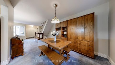 Photo 5 at 33 - 9 Plum Tree Way, Branson, Toronto