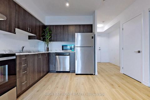 Photo 6 at 620 - 1 Falaise Road, West Hill, Toronto