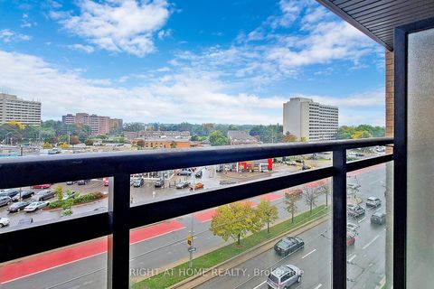 Photo 12 at 620 - 1 Falaise Road, West Hill, Toronto