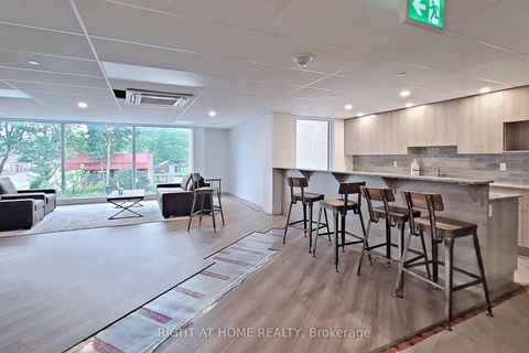 Photo 15 at 620 - 1 Falaise Road, West Hill, Toronto