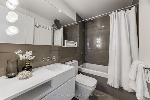 Photo 15 at 5010 - 45 CHARLES Street E, Yonge Corridor, Toronto