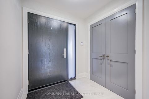 Photo 2 at 34 SHEFFLEY Crescent, Richview, Toronto