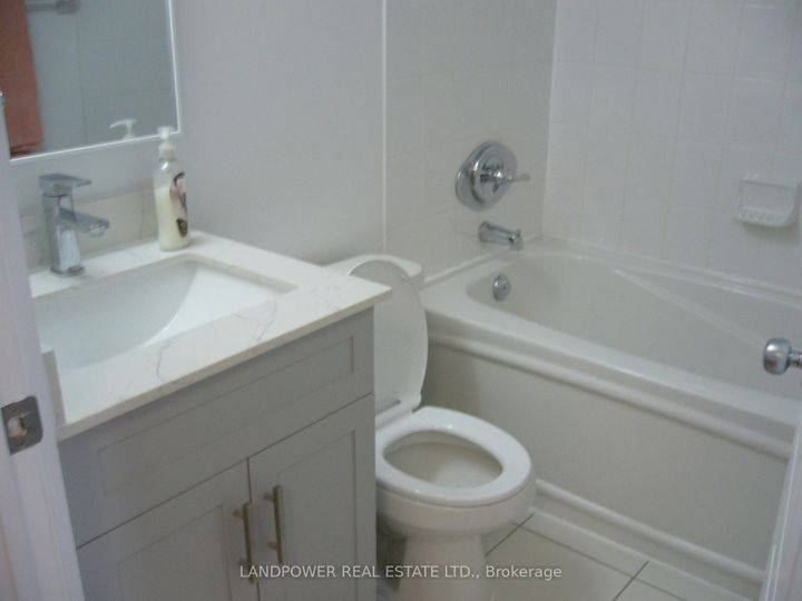 Photo 11 at 713 - 1 Rean Drive, Bayview Village, Toronto