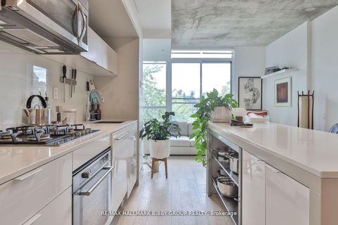 Photo 7 at 309 - 130 Rusholme Road, Dufferin Grove, Toronto