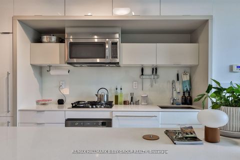 Photo 11 at 309 - 130 Rusholme Road, Dufferin Grove, Toronto