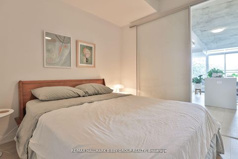 Photo 12 at 309 - 130 Rusholme Road, Dufferin Grove, Toronto