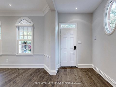 Photo 23 at 68 Regent Street, Mill Pond, Richmond Hill