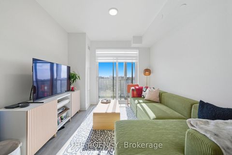 Photo 6 at 1411 - 30 Upper Mall Way, Brownridge, Vaughan