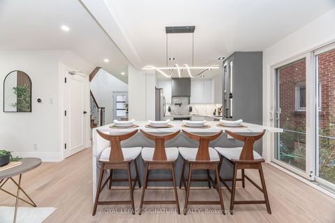 Photo 8 at 70 Oakmount Crescent, Glen Shields, Vaughan