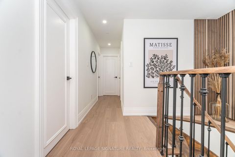 Photo 13 at 70 Oakmount Crescent, Glen Shields, Vaughan