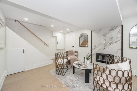 Photo 29 at 70 Oakmount Crescent, Glen Shields, Vaughan