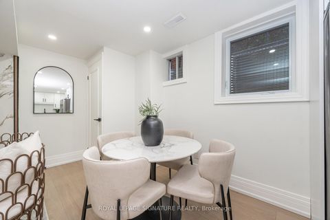 Photo 31 at 70 Oakmount Crescent, Glen Shields, Vaughan