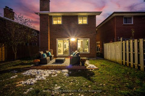 Photo 49 at 70 Oakmount Crescent, Glen Shields, Vaughan