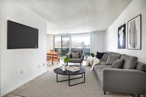 Photo 10 at 412 - 454 Centre Street, Central, Oshawa