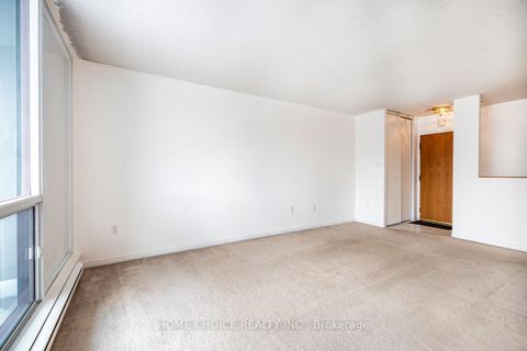 Photo 13 at 412 - 454 Centre Street, Central, Oshawa