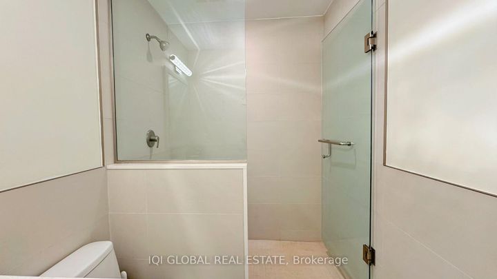 Photo 14 at 109 - 2511 Lakeshore Road W, BR Bronte, Oakville