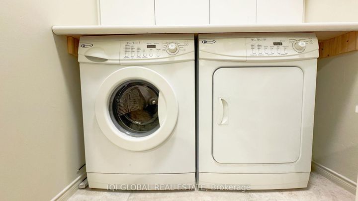 Photo 15 at 109 - 2511 Lakeshore Road W, BR Bronte, Oakville