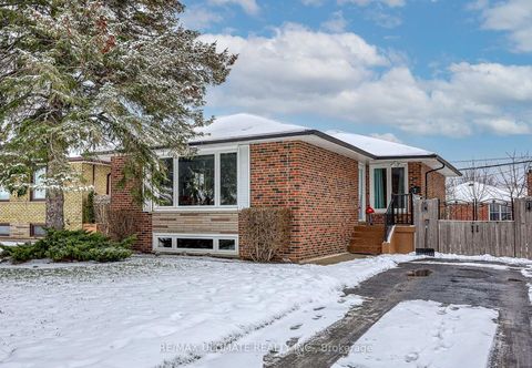 Photo 0 at 7 Chopin Avenue, Ionview, Toronto