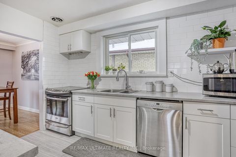 Photo 15 at 7 Chopin Avenue, Ionview, Toronto