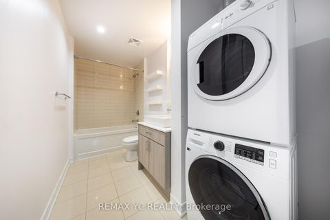 Photo 15 at 201 - 9191 Yonge Street, Langstaff, Richmond Hill