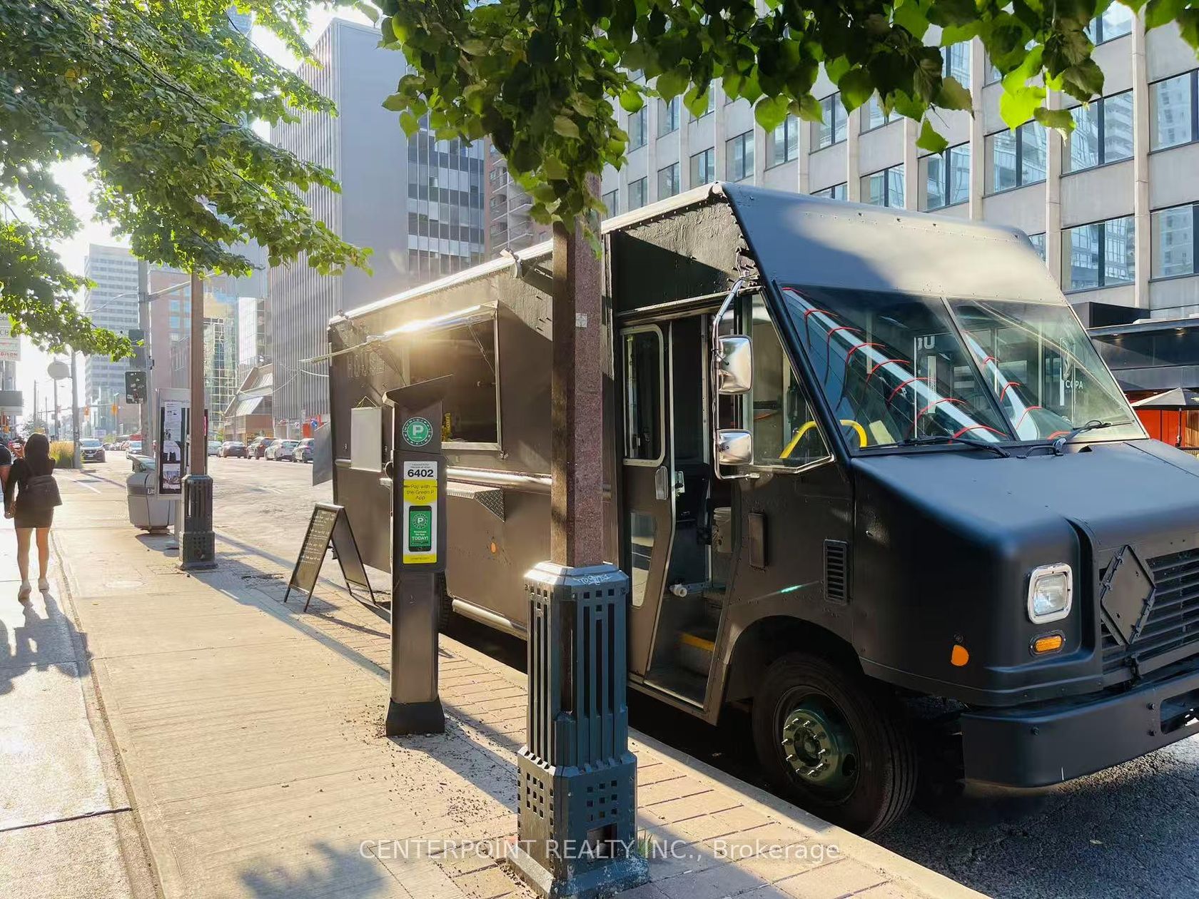 71 Sunrise Avenue, Victoria Village, Toronto photo 0