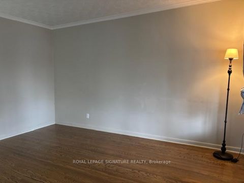 Photo 12 at 1 Brady Crescent, Jane Heights, Toronto