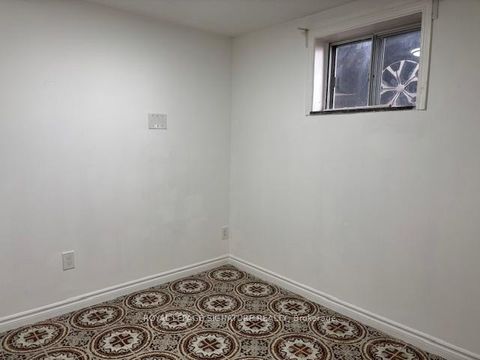 Photo 33 at 1 Brady Crescent, Jane Heights, Toronto