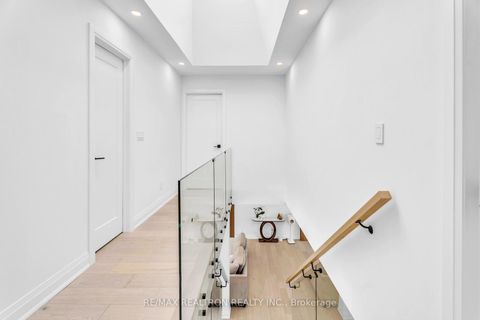 Photo 21 at 1 Rosegarden Crescent, Oak Ridges, Richmond Hill