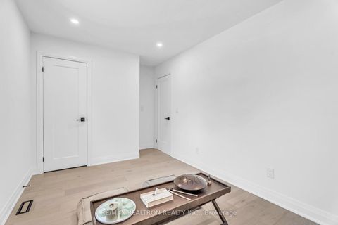 Photo 27 at 1 Rosegarden Crescent, Oak Ridges, Richmond Hill