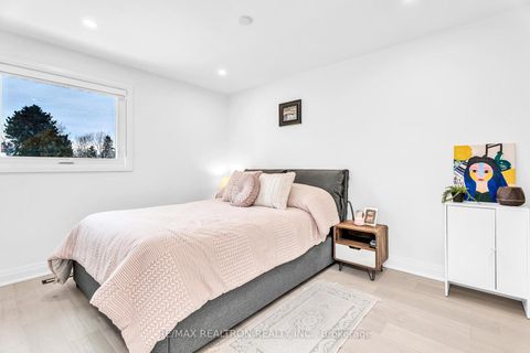 Photo 28 at 1 Rosegarden Crescent, Oak Ridges, Richmond Hill