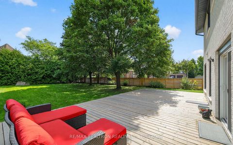Photo 49 at 1 Rosegarden Crescent, Oak Ridges, Richmond Hill