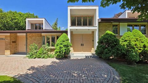 Photo 4 at 21 Banbury Road, Don Mills, Toronto