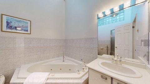 Photo 25 at 21 Banbury Road, Don Mills, Toronto