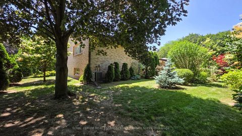 Photo 31 at 21 Banbury Road, Don Mills, Toronto