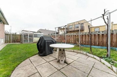 Photo 20 at 8 Hearne Avenue, Rustic, Toronto