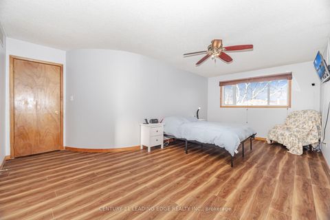 Photo 20 at 260 Old Orchard Circle, WC Wedgewood Creek, Oakville