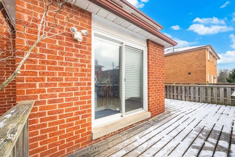 Photo 29 at 260 Old Orchard Circle, WC Wedgewood Creek, Oakville